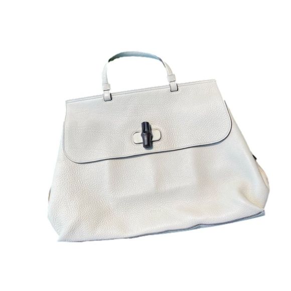 Gucci Handbags - HP 💙Gucci White Leather Daily Top Handle Bamboo Closure Tote Satchel with Strap